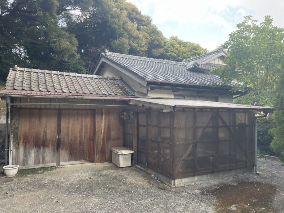 １９７．広い倉庫とベランダが魅力的なお家